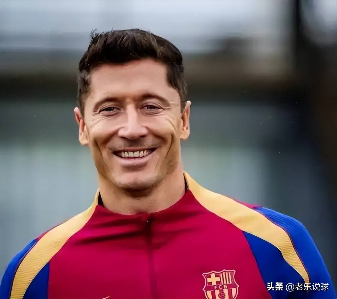 巴萨教练调整布局,争夺联赛三甲 巴萨教练调整布局,争夺联赛三甲