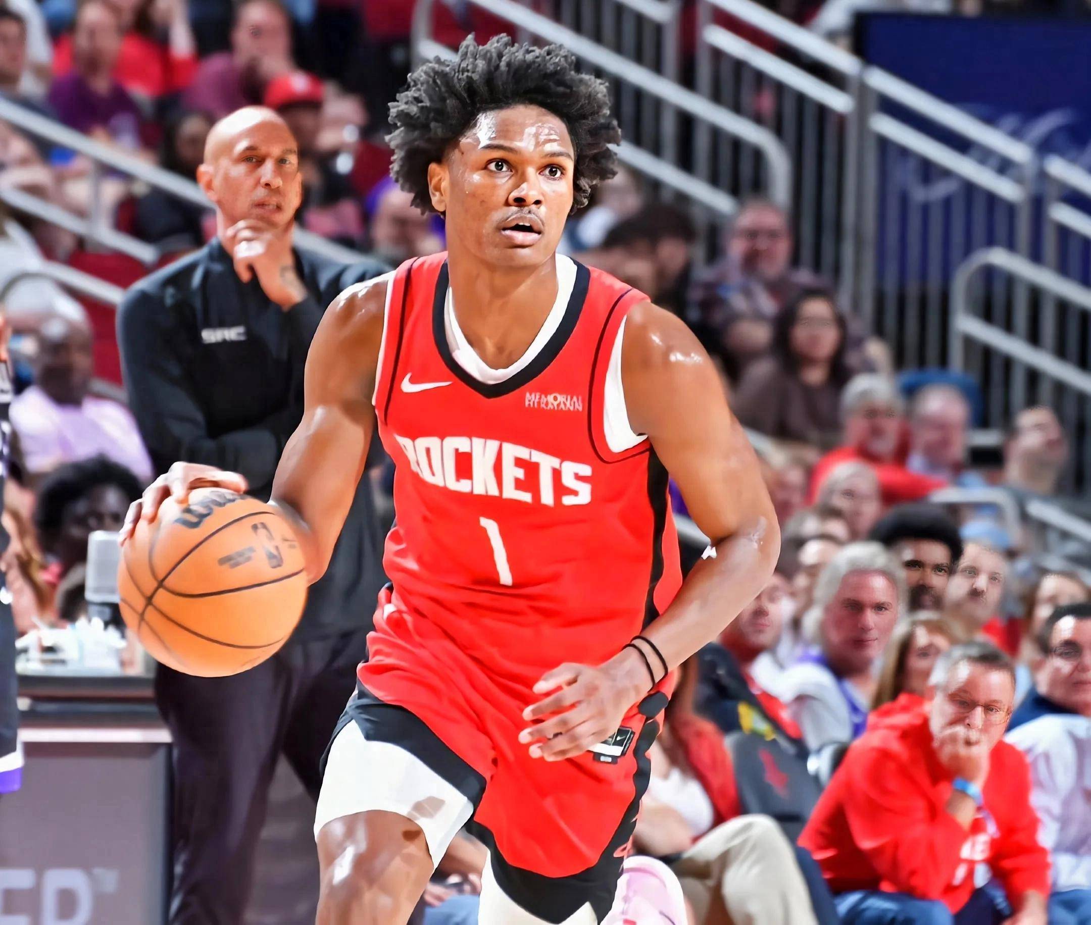 鹈鹕客场落败，遭遇对手强大压力的简单介绍