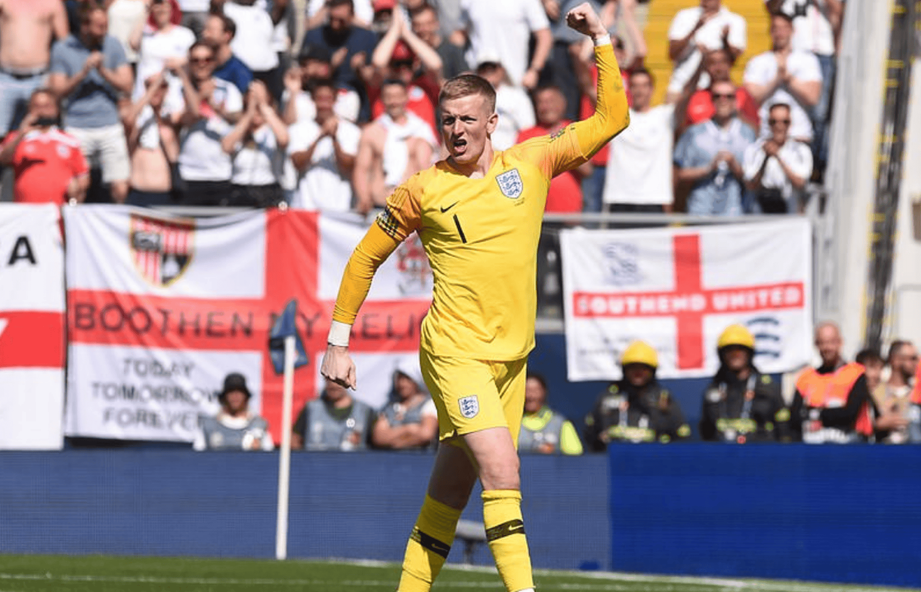 瑞士国家队在客场比赛中获得胜利良机的简单介绍