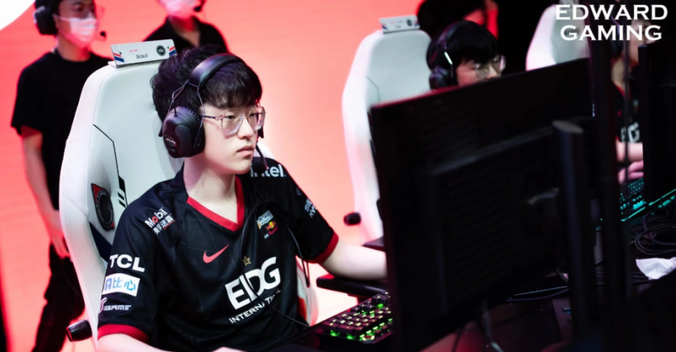 EDG力克WBG，Scout打出惊人五杀入围赛3:1（上海）