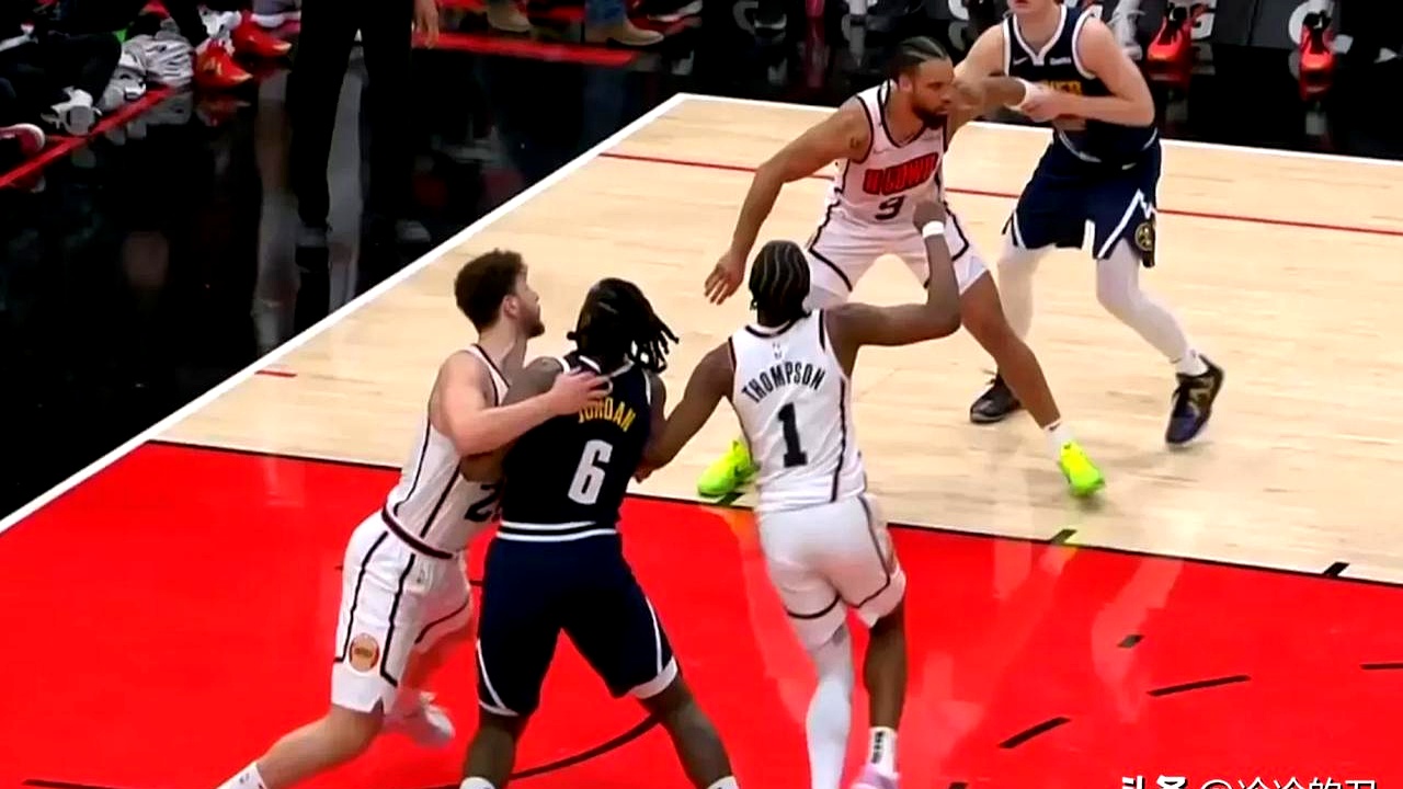 掘金队员状态走低,输给对手 掘金队员状态走低,输给对手