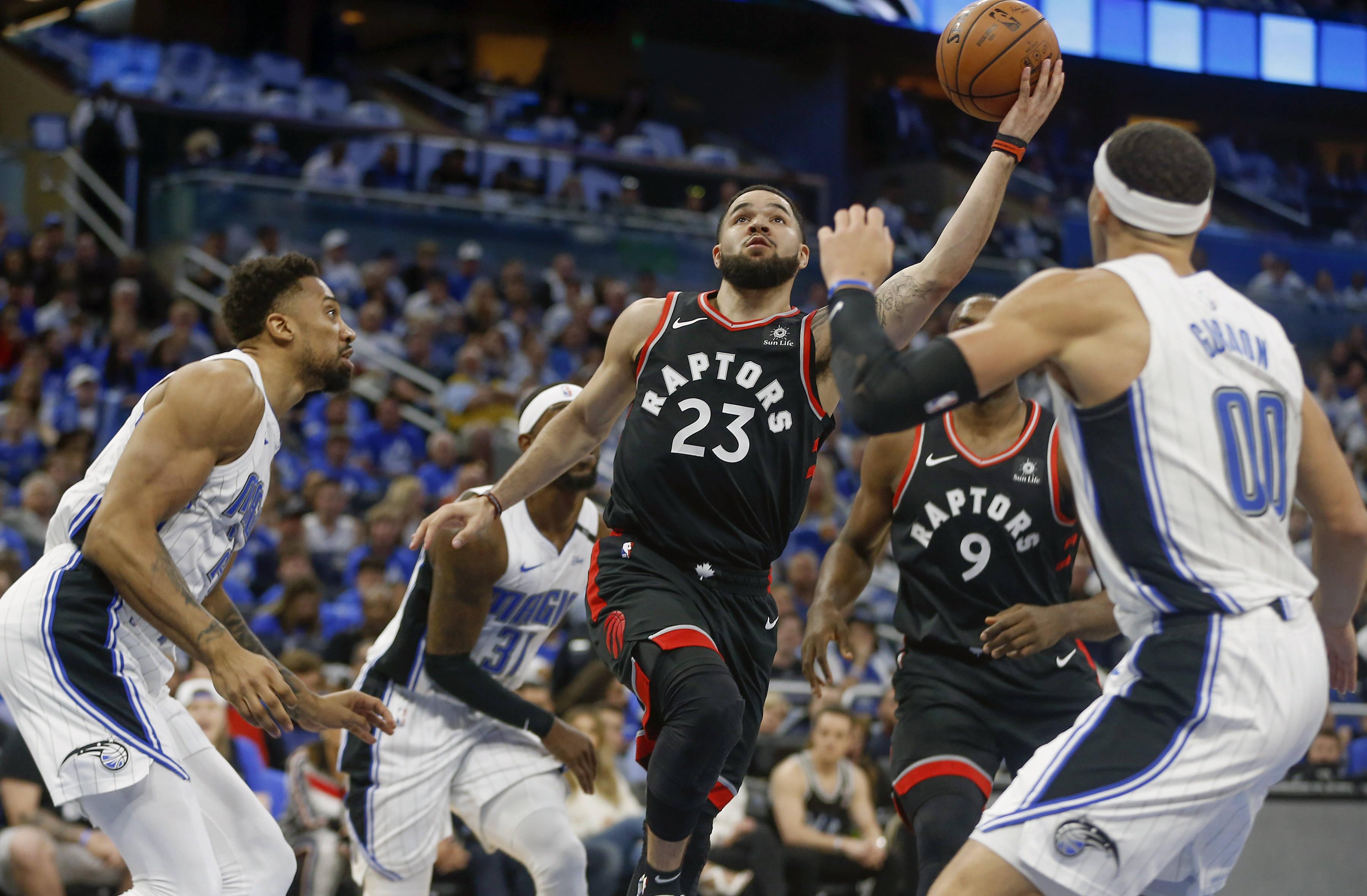 热火惨败黄蜂,遭遇三连败 热火惨败黄蜂,遭遇三连败