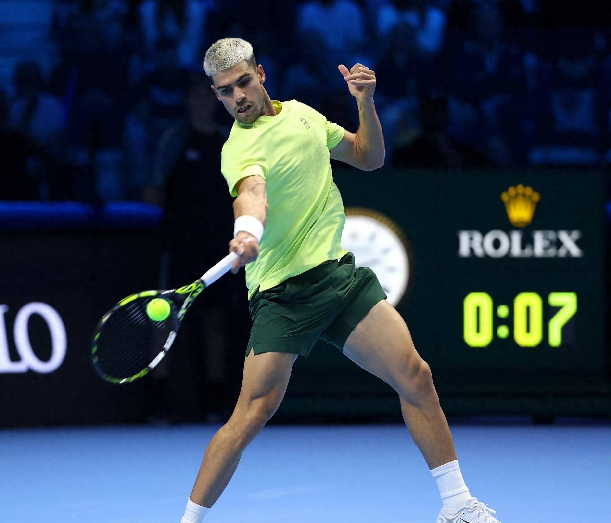 拉沃尔杯碾压年终总决赛,阿尔卡拉斯状态火热 拉沃尔杯碾压年终总决赛,阿尔卡拉斯状态火热