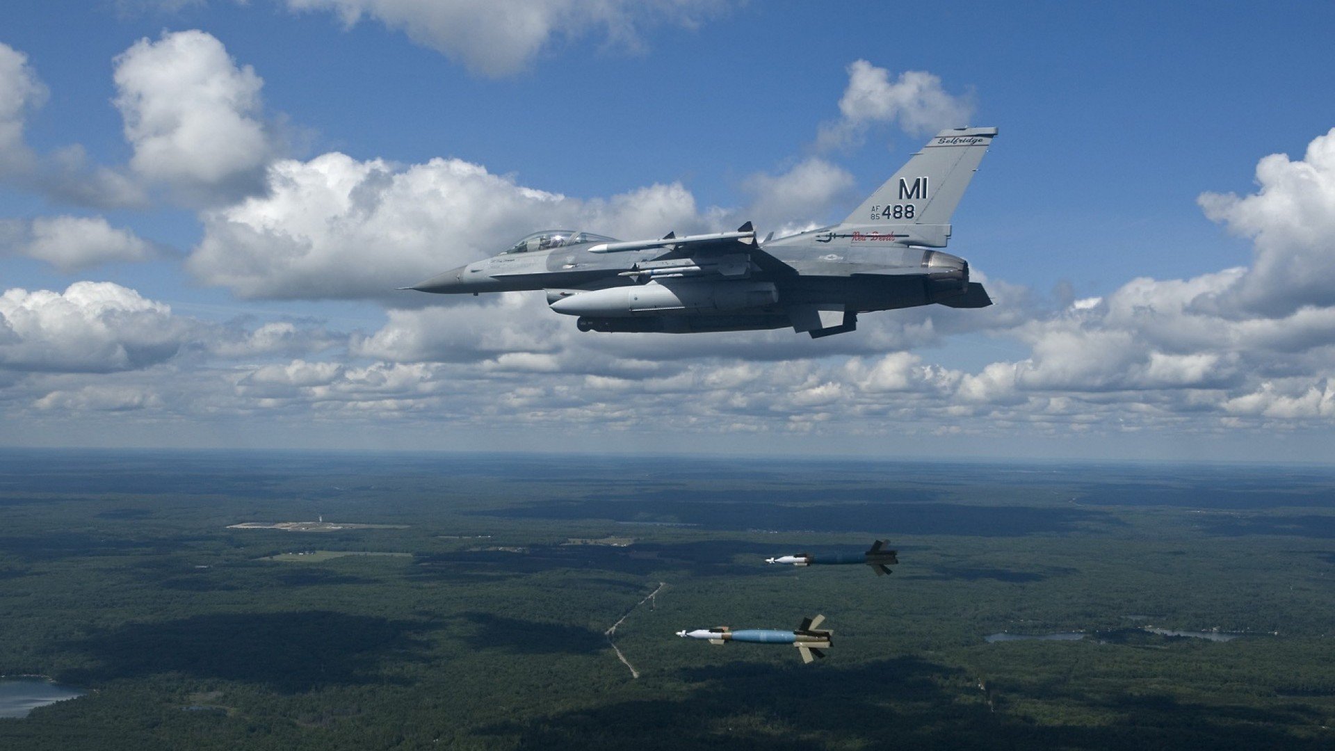 福克斯末节统治攻防撕裂鹈鹕防线,火箭惊险取胜延续季后赛希望