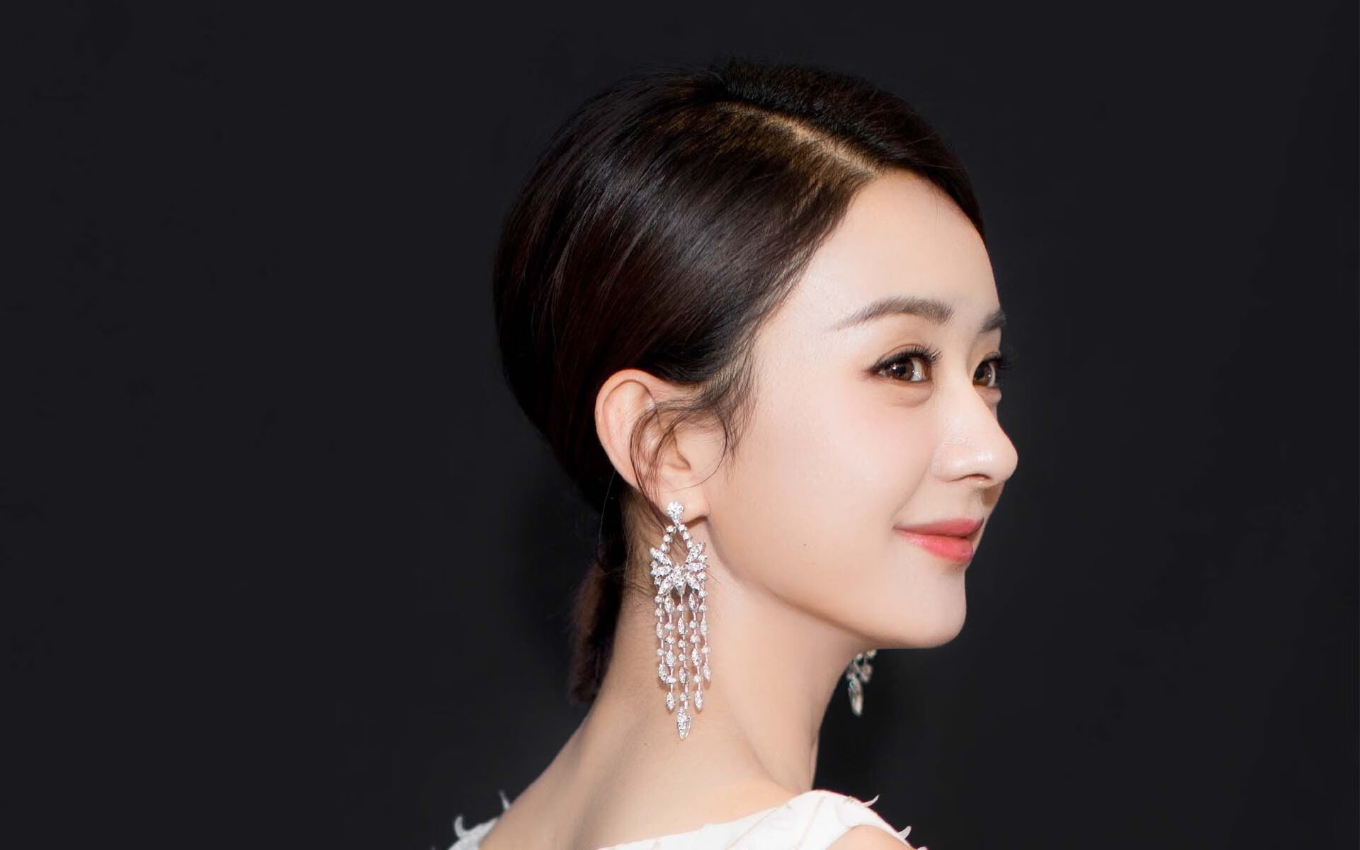 福登落子定乾坤，银河战舰力克红黑军团