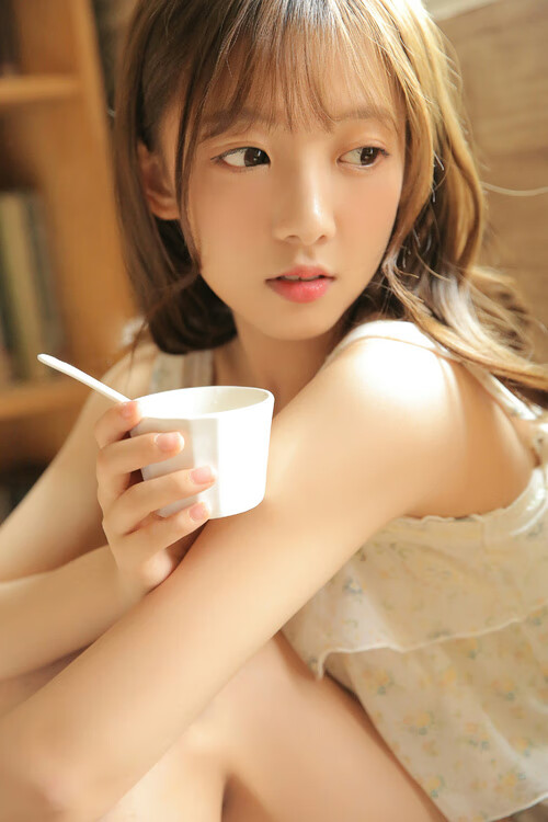 禁区回声，贝林厄姆的救赎，在洪都拉斯雨夜中炸响