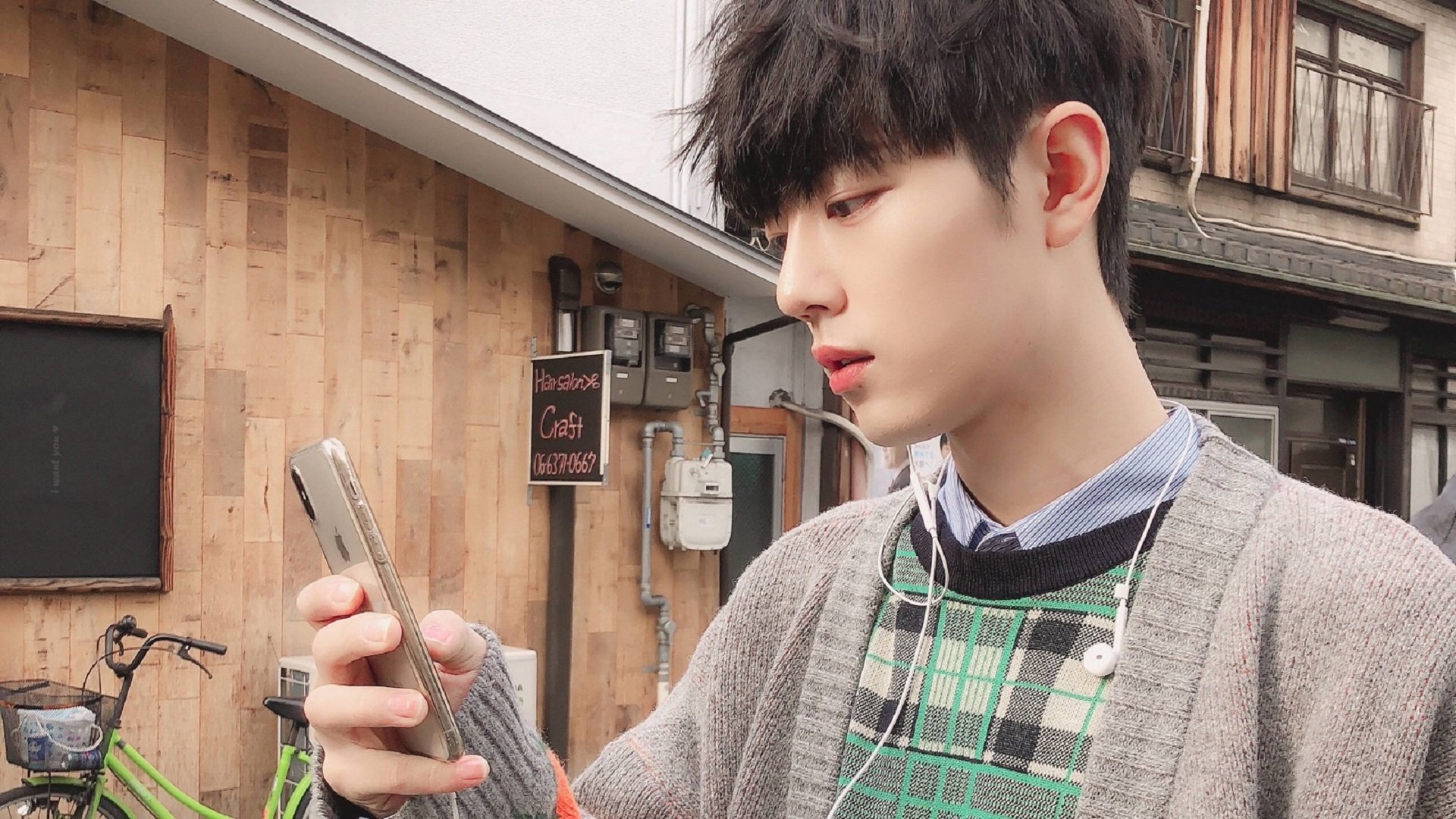 禁区回声，贝林厄姆的救赎，在洪都拉斯雨夜中炸响