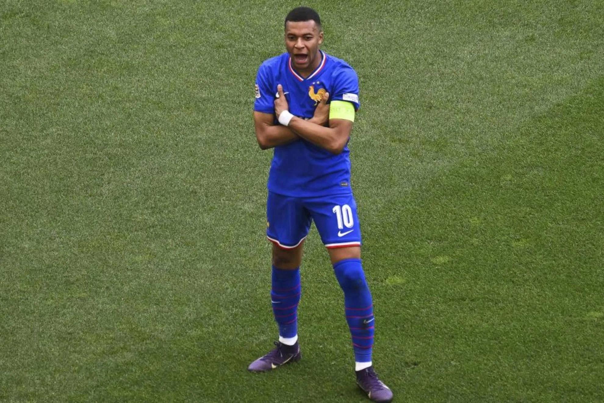 北京队收割山西队,福克斯成为全场焦点 北京队收割山西队,福克斯成为全场焦点