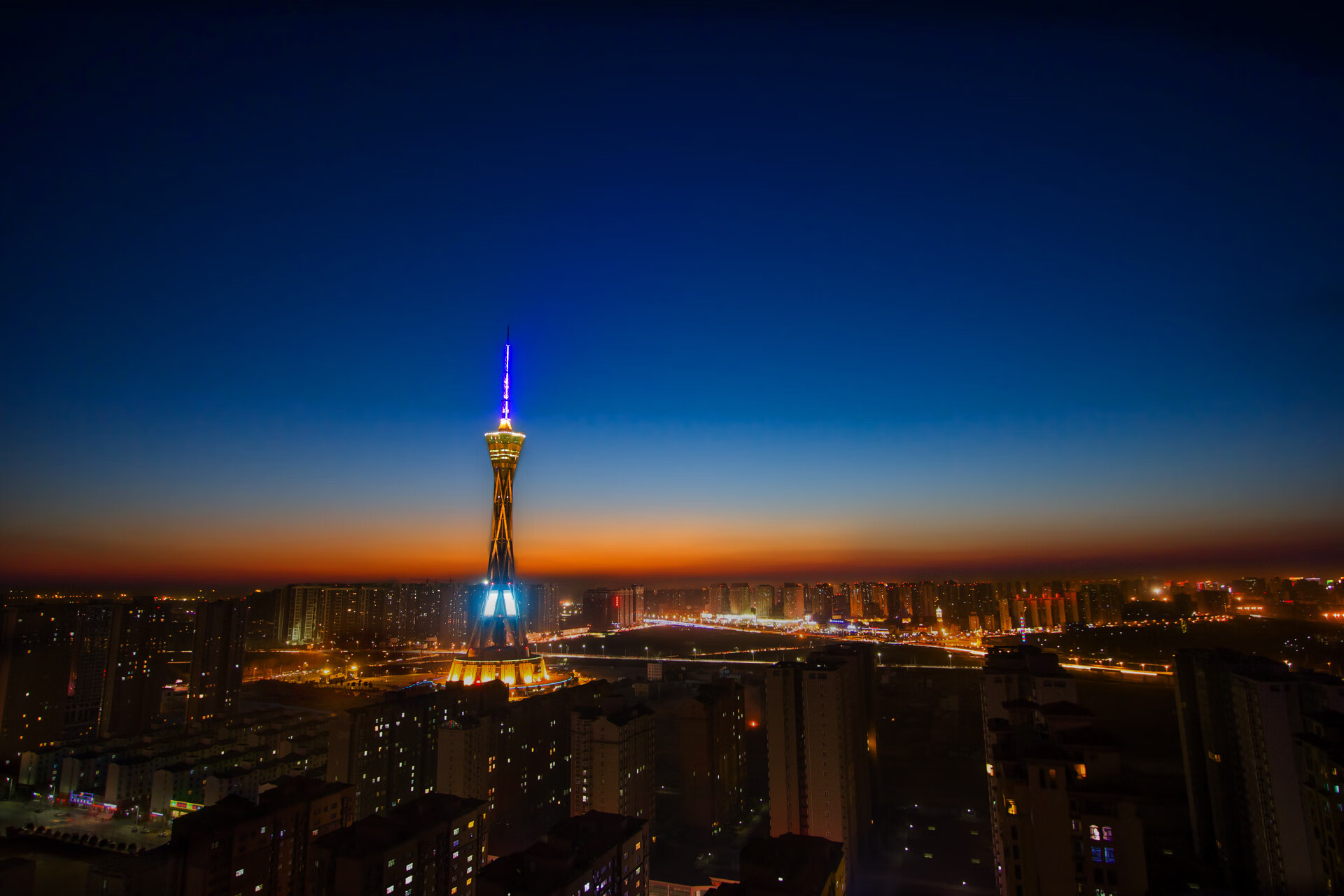 富安健洋咆哮圣西罗，一个武士如何撕裂意甲的傲慢